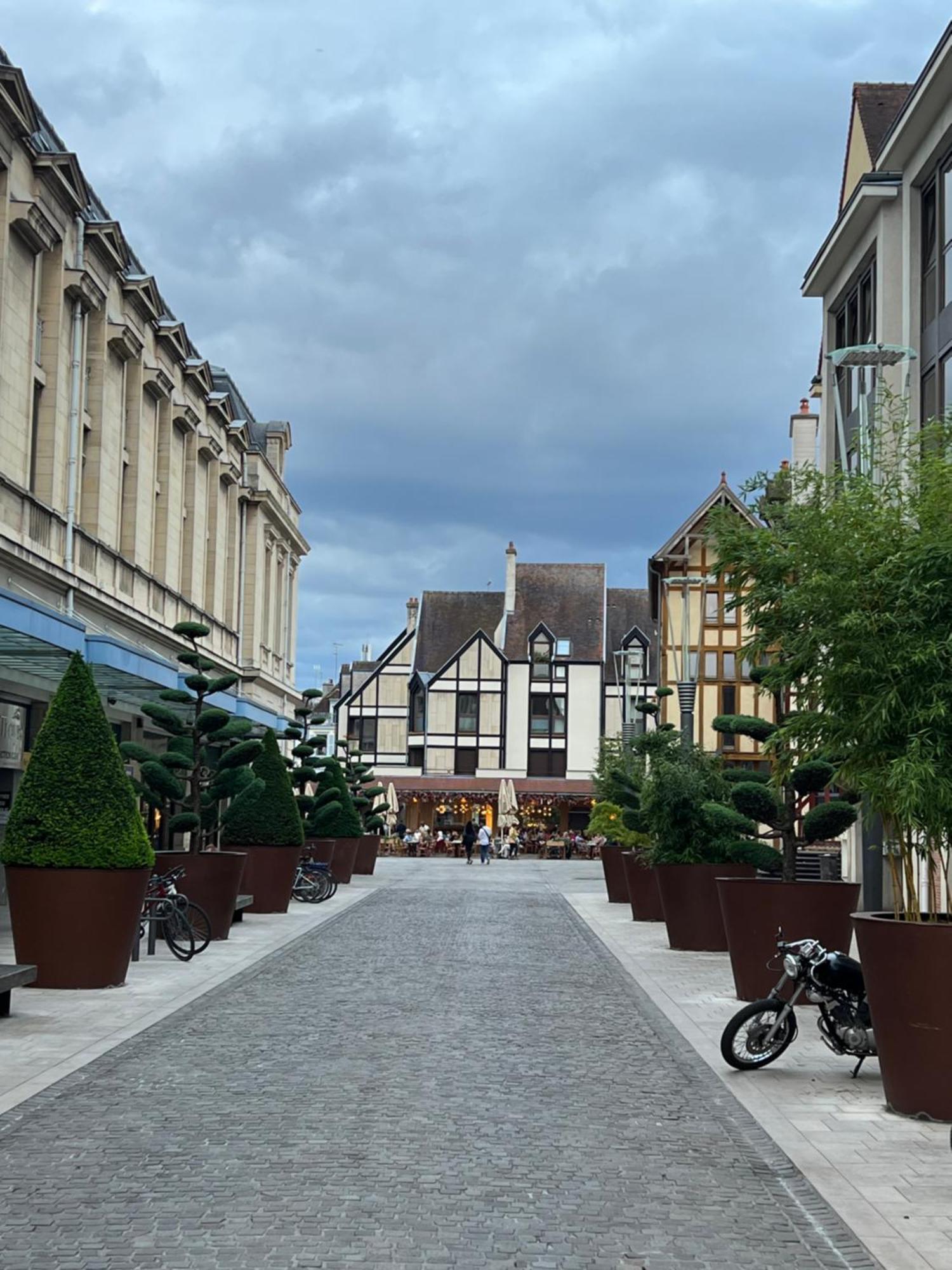 Coeur Du Centre Ville, Prestation Apartment